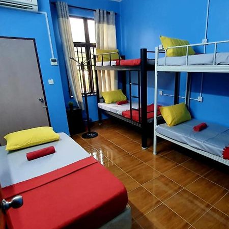 Shoplot Hostel Pangkor Kampong Pasir Bogak Exteriér fotografie