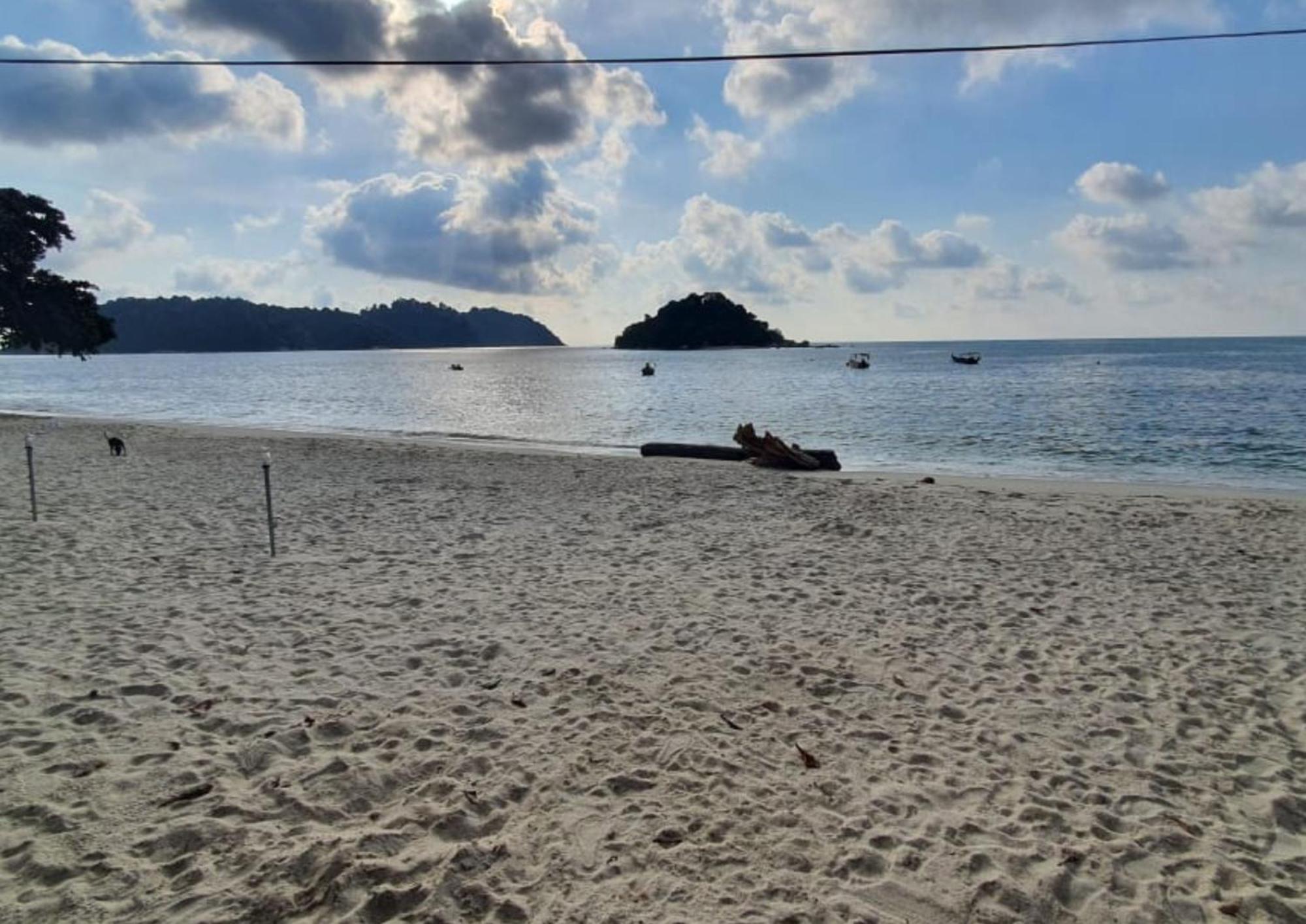 Shoplot Hostel Pangkor Kampong Pasir Bogak Exteriér fotografie
